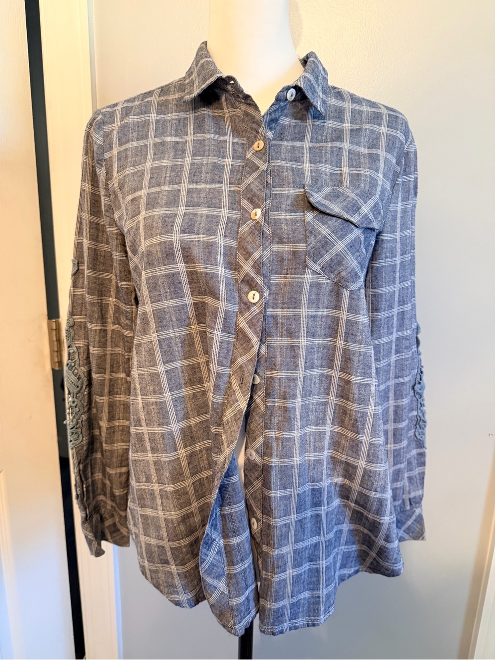 ODDY Gray Plaid Button-Down Shirt with Chest Pocket
